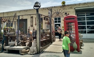 The Black Dog Salvage Yard. If only I had a truck and money!